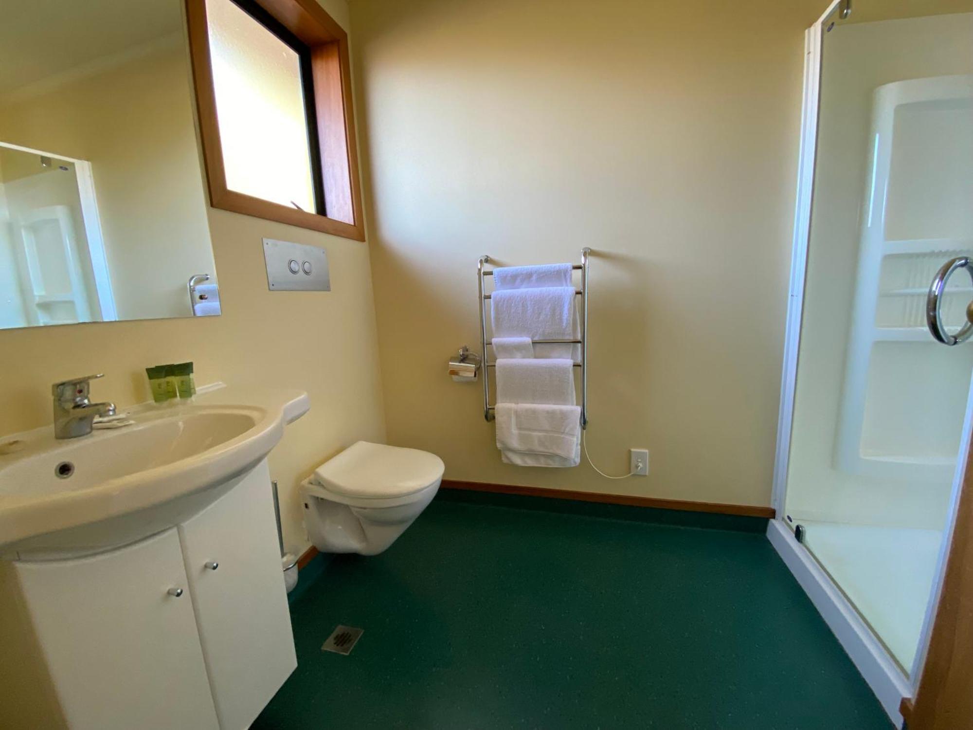 Donegal House 4*