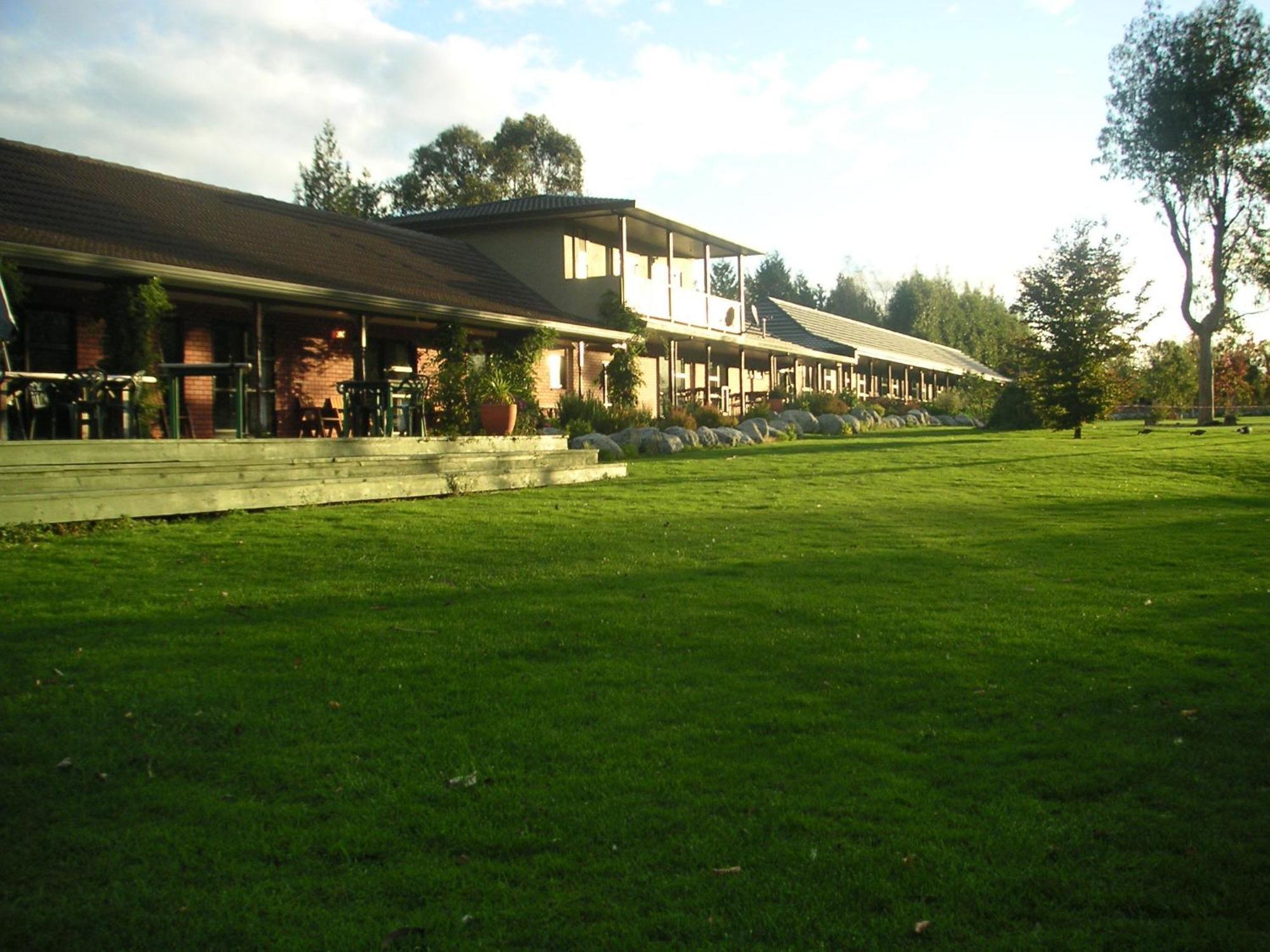Donegal House 4*